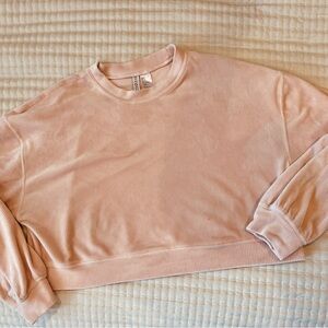 SUPER SOFT Crop-top Leisurewear Top